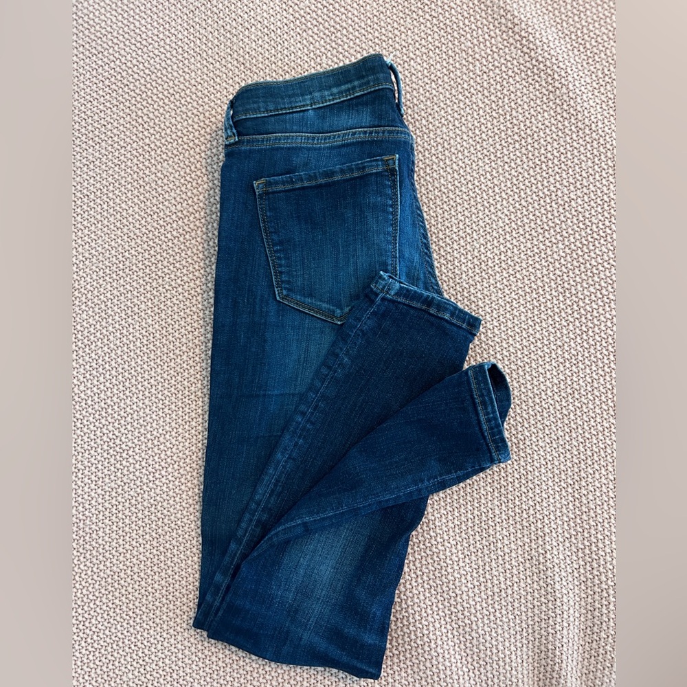 Banana Republic low rise skinny jeans